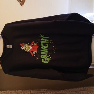 "Feeling Extra Grinchy Today",Gildan‎ Black Heavy Blend Sweatshirt. Adult 2xl